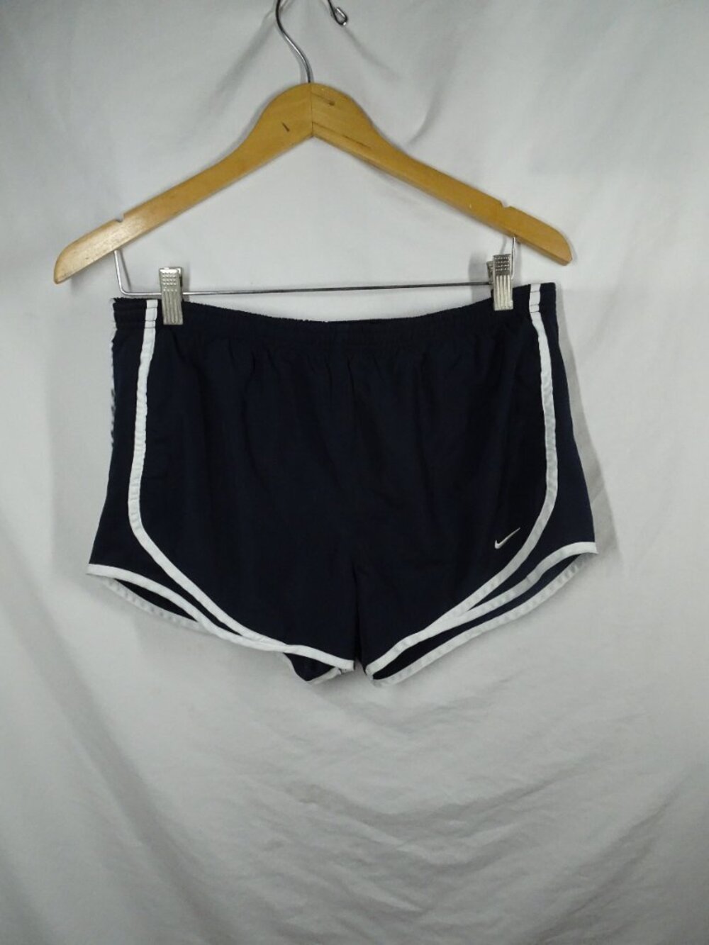 Nike Dri-Fit Women Athletic Short Size M